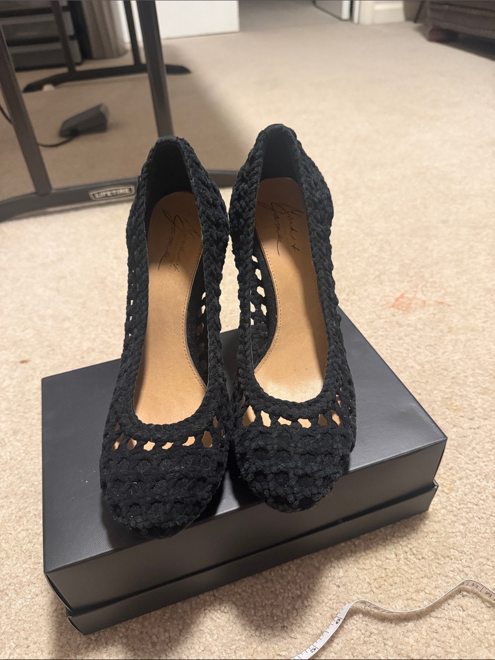 Badgley Mischka Black Crochet Round-Toe Heels